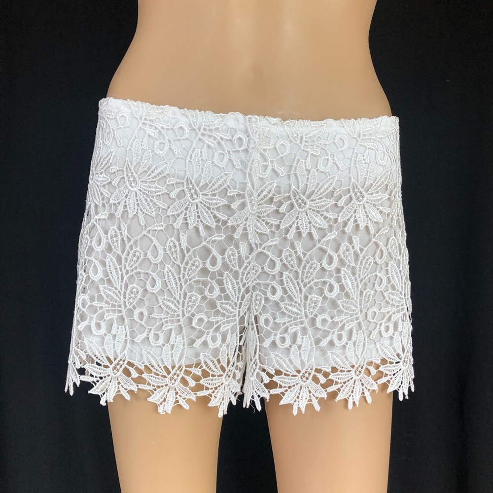 Lace shorts